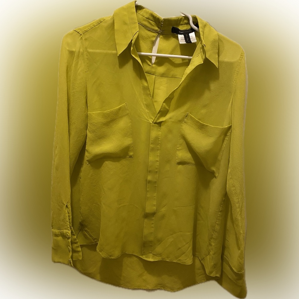 BCBGMaxAzria Vibrant 100% Silk Lemongrass Yellow V-Neck